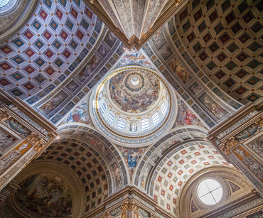 Mantova AVVENTO IN ARTE  visita complesso di Palazzo Ducale con la Camera degli sposi e al Teatro Bibiena