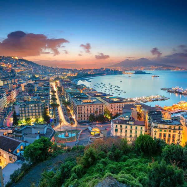 NAPOLI … Tu si ‘na femmena!